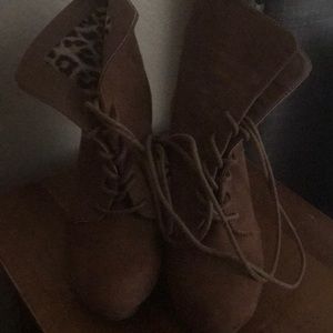 Shoes